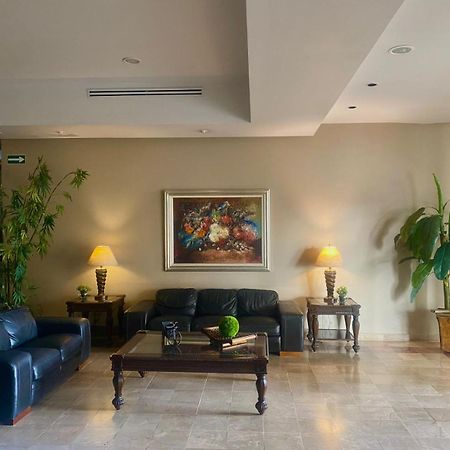 Hotel Santa Fe Camargo Buitenkant foto
